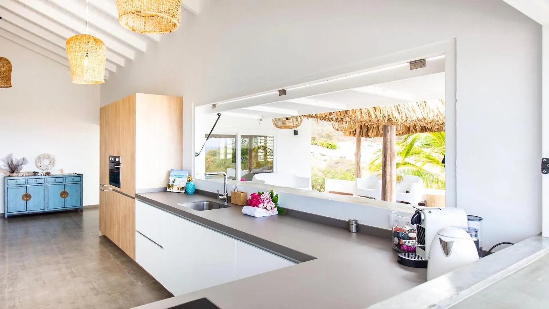 Resort Coral Estate Rentals