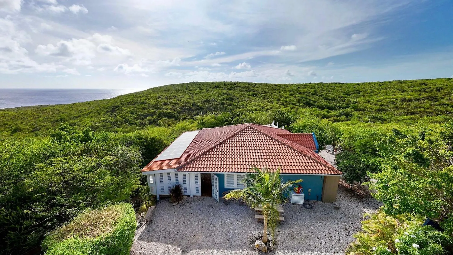 Resort Coral Estate Rentals