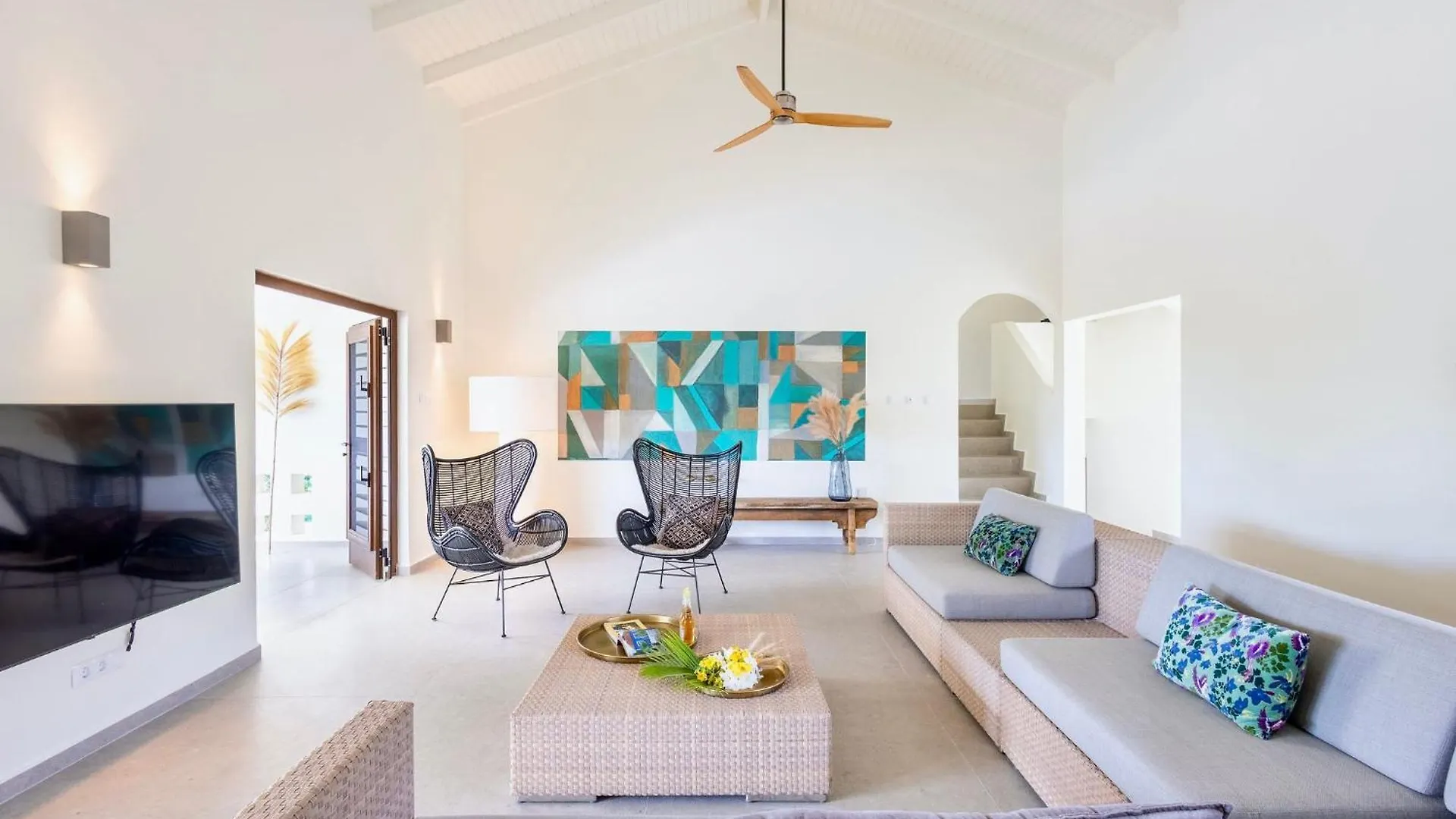 Coral Estate Rentals Willibrordus
