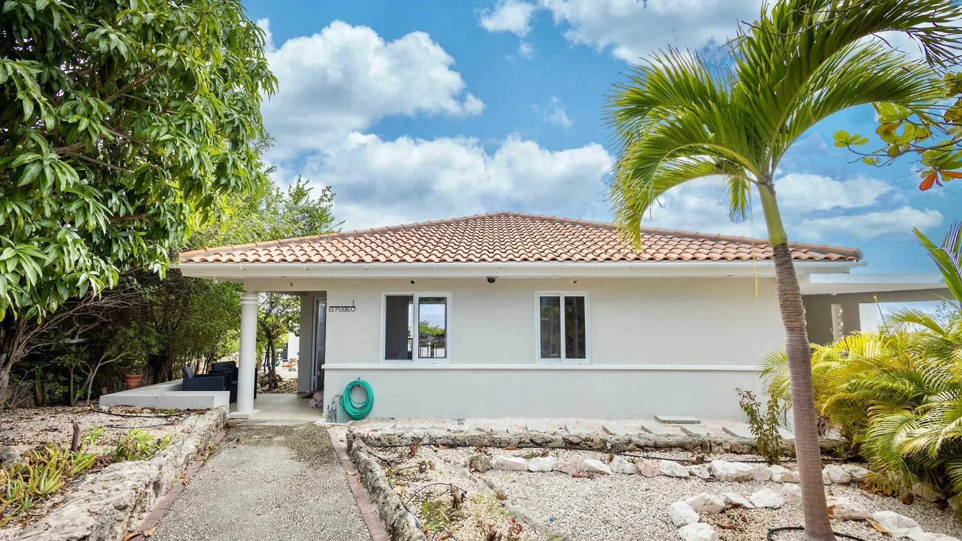 Villa Flaminglet El Pueblo 01 Curaçao